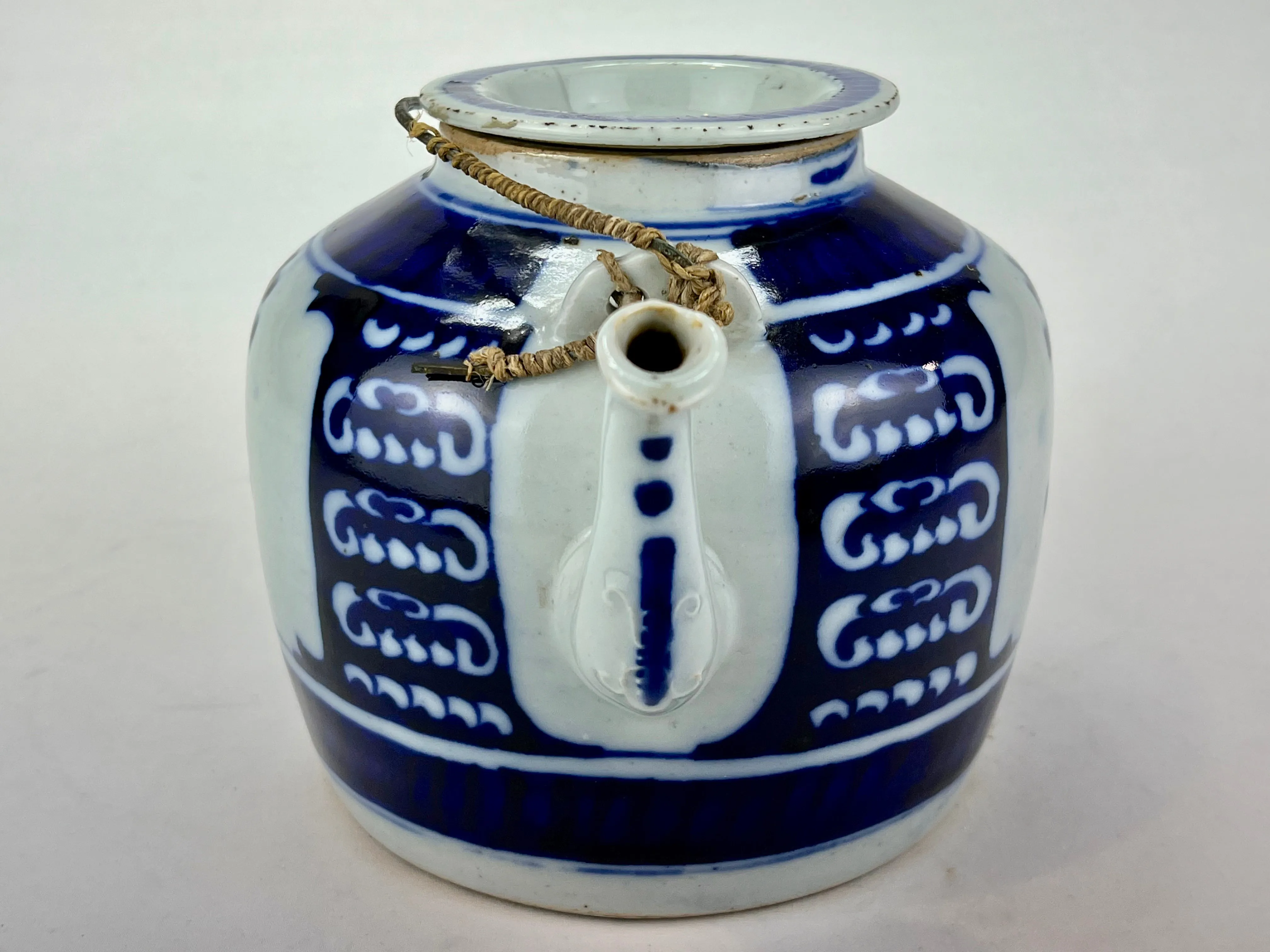 Antique Chinese c1920 Double Happiness Tea Pot Cobalt Blue & White Hand Painted 7"