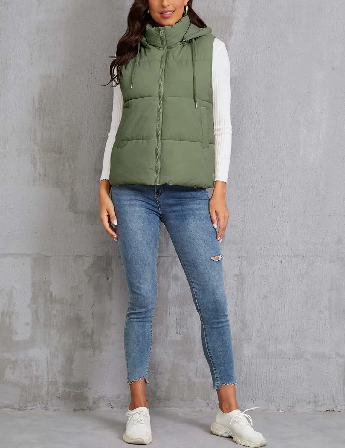 Gihuo Women's Hooded Puffer Vest Winter Warm Zip Up Vest Quilted Padded Gilet with Pockets