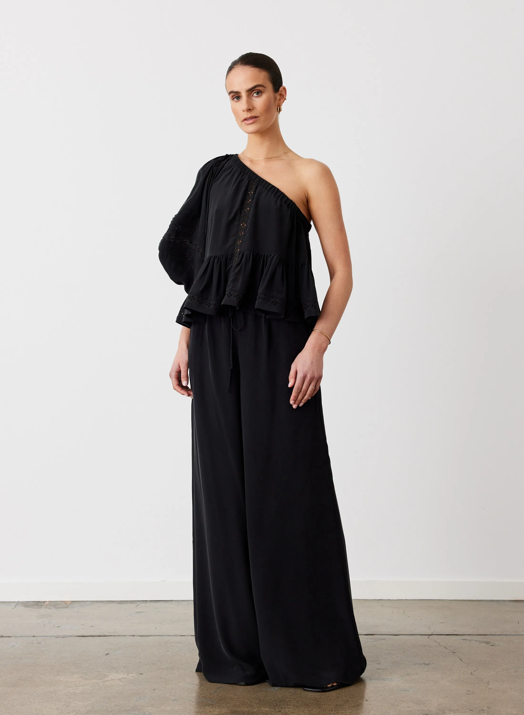 Isla Silk Smock Top | Sandwash Black