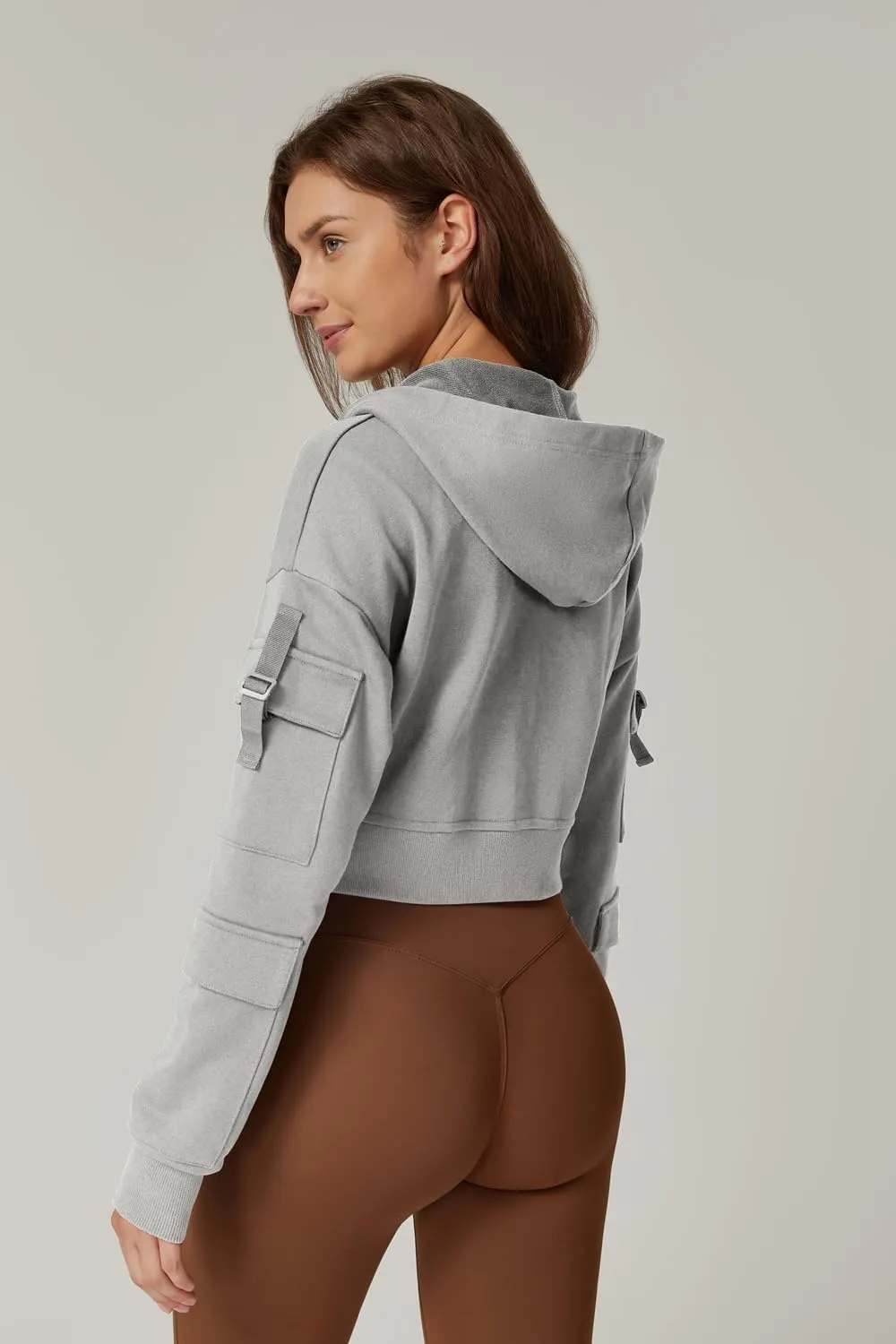 QINSEN Hoodies for Women Full Zip Up Cropped Jacket Long Sleeves with Cargo Pockets Sweatshirts Tops